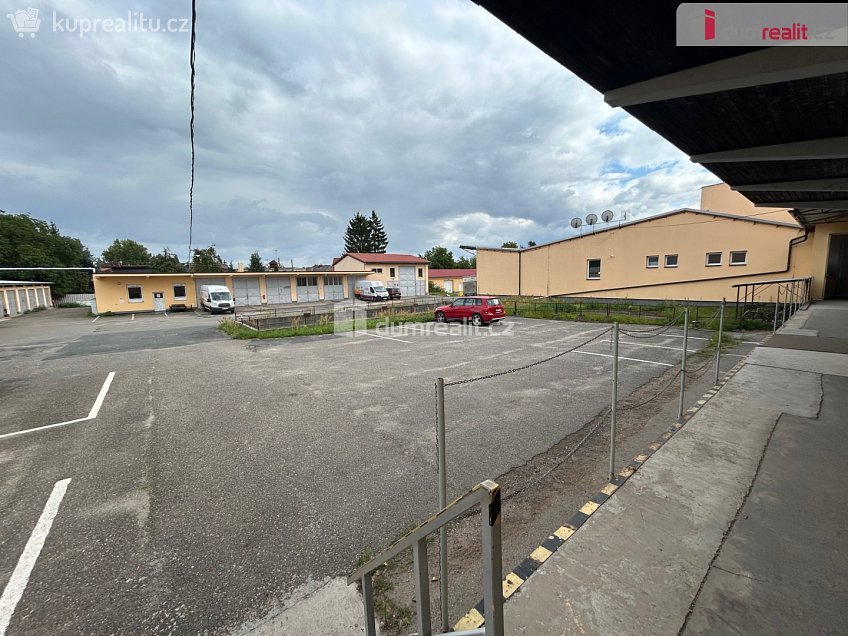 Pronájem  kanceláře 19 m^2 Skladištní, Poděbrady 