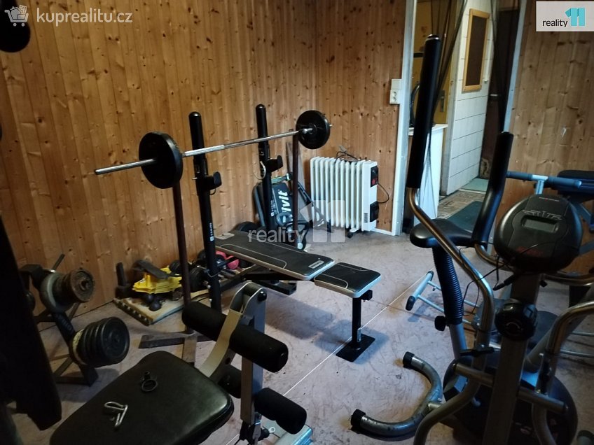 Prodej  rodinného domu 185 m^2 Tuřany, Tuřany 