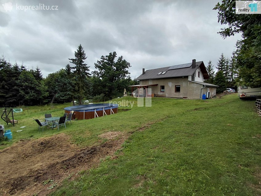 Prodej  rodinného domu 185 m^2 Tuřany, Tuřany 
