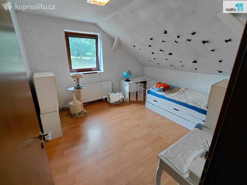 Prodej  rodinného domu 185 m^2 Tuřany, Tuřany 