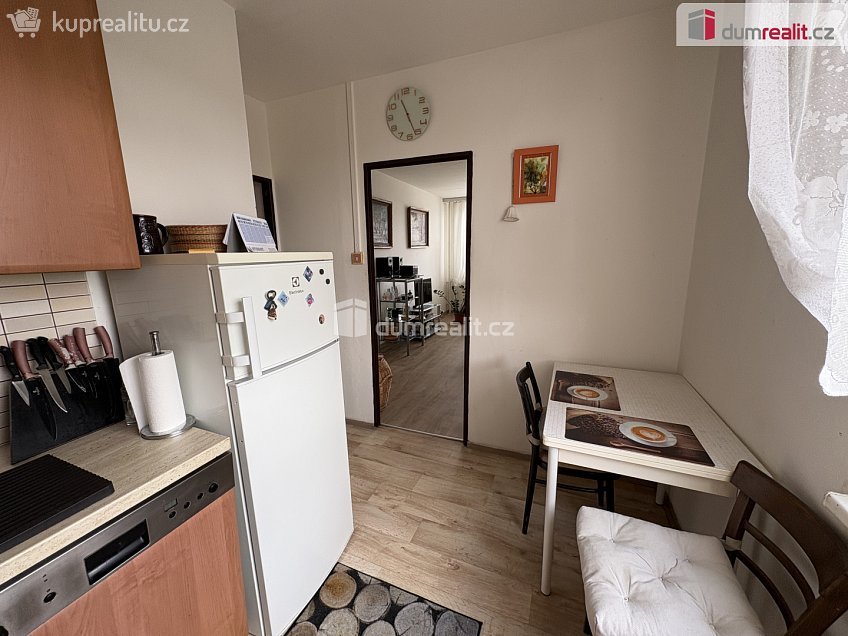 Prodej bytu 3+1 62 m^2 Manželů Dostálových, Praha 14 