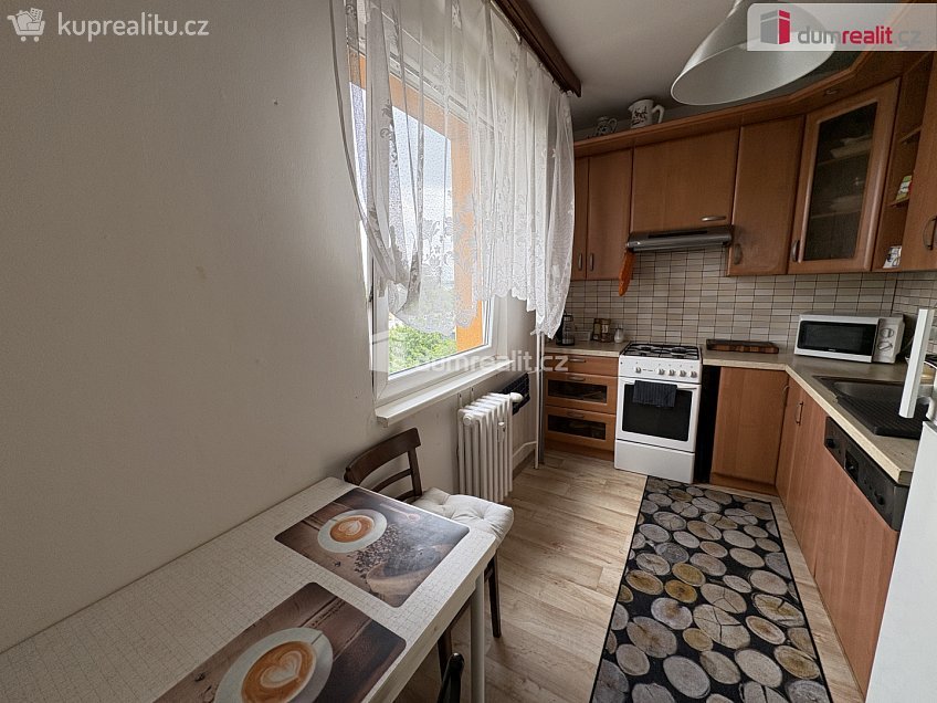 Prodej bytu 3+1 62 m^2 Manželů Dostálových, Praha 14 