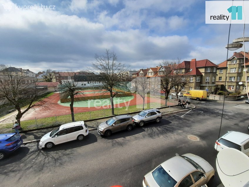 Pronájem bytu 2+1 62 m^2 Československé armády, Česká Lípa 