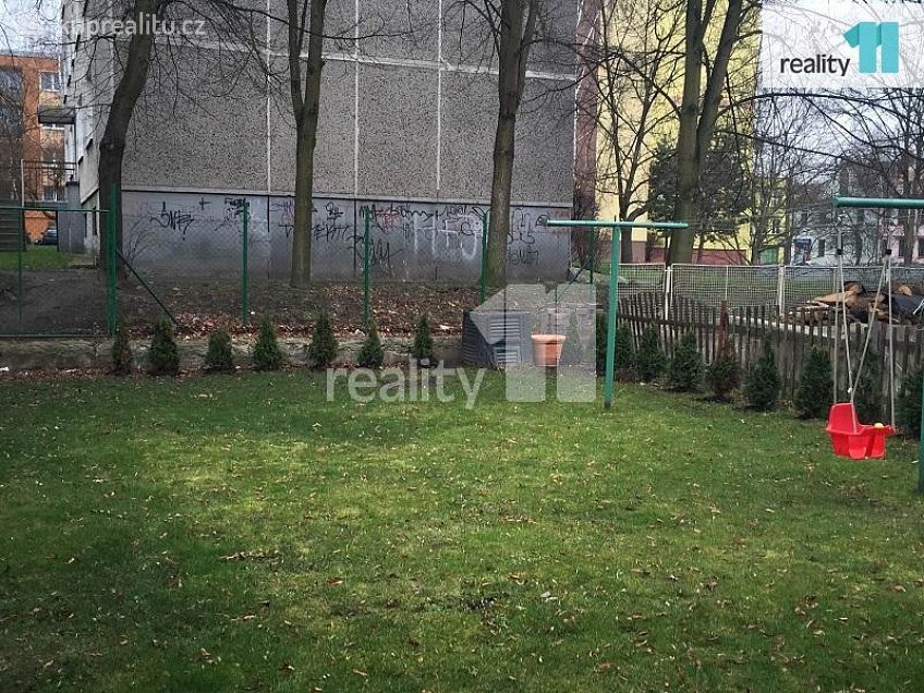 Pronájem bytu 2+1 62 m^2 Československé armády, Česká Lípa 