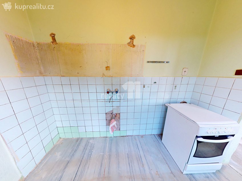 Prodej bytu 3+kk 66 m^2 Číhošť, Číhošť 
