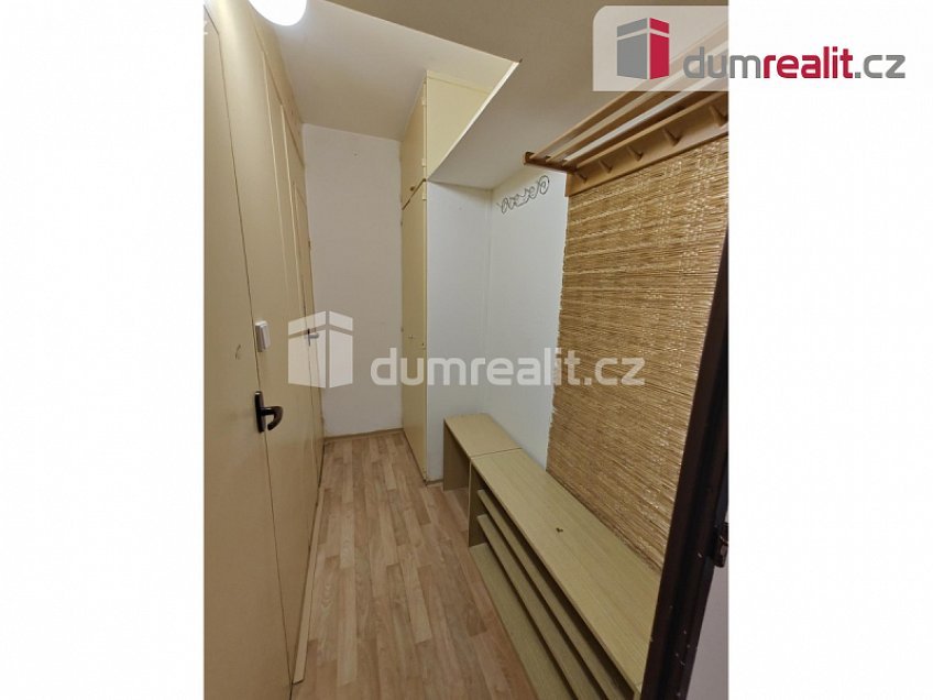 Prodej bytu 3+1 62 m^2 Veltruská, Praha 9 