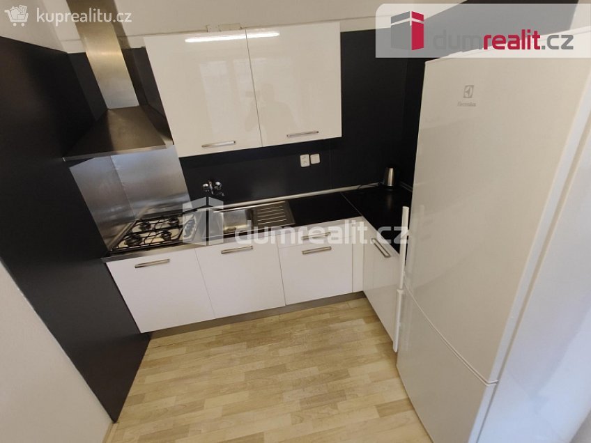Prodej bytu 3+1 62 m^2 Veltruská, Praha 9 