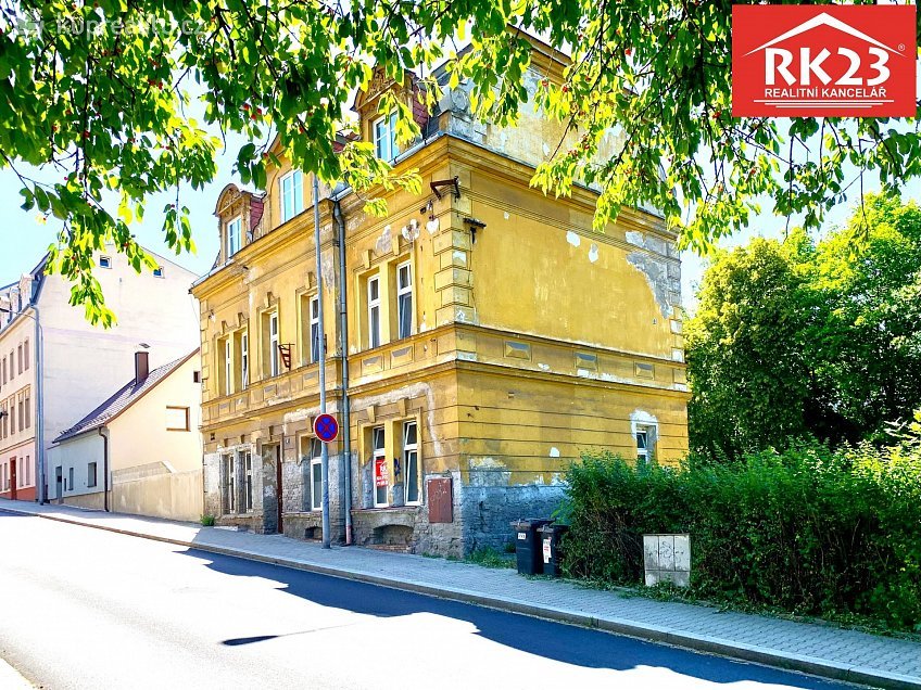 Prodej bytu 2+1 53 m^2 Prašná 140, Karlovy Vary 