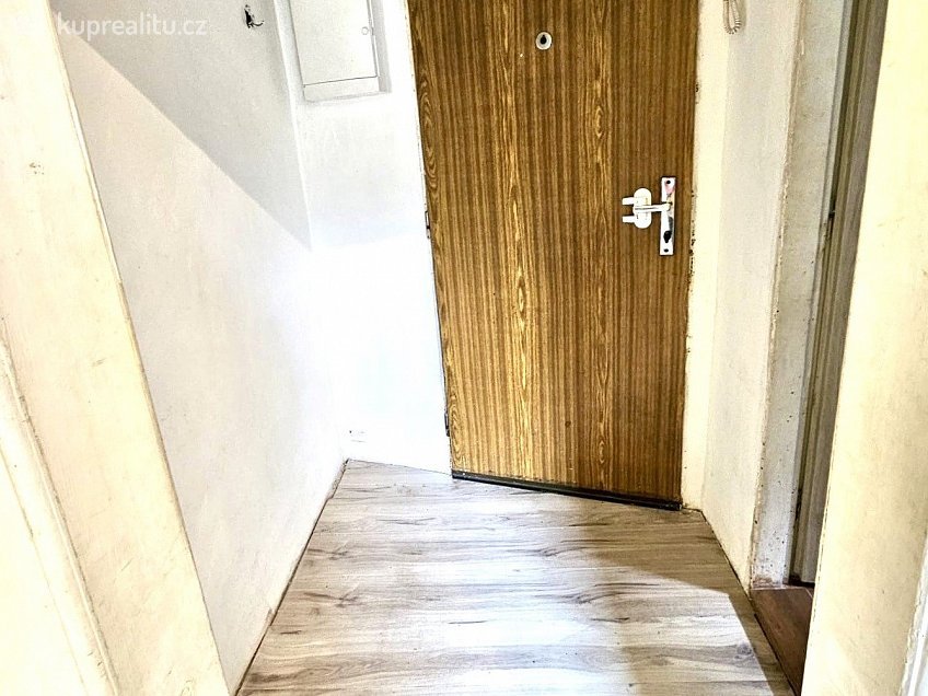 Prodej bytu 2+1 53 m^2 Prašná 140, Karlovy Vary 