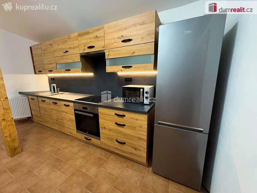 Pronájem bytu 2+kk 50 m^2 Štítného, Kolín 