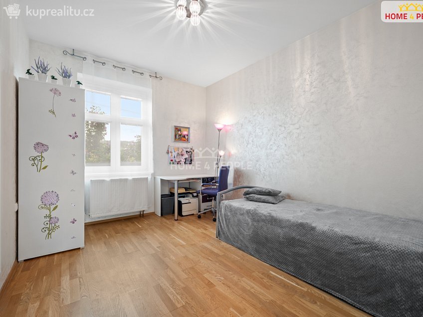 Prodej  komerční reality 159 m^2 Hálkova, Řevnice 
