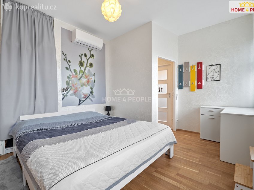 Prodej  komerční reality 159 m^2 Hálkova, Řevnice 