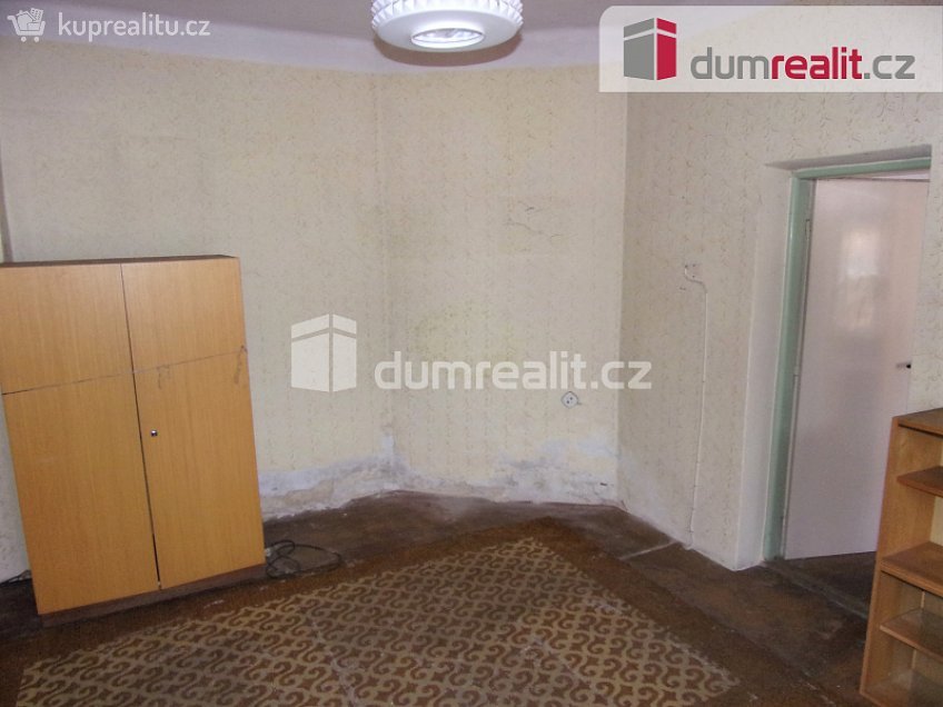 Prodej  komerční reality 350 m^2 Chebská, Karlovy Vary 