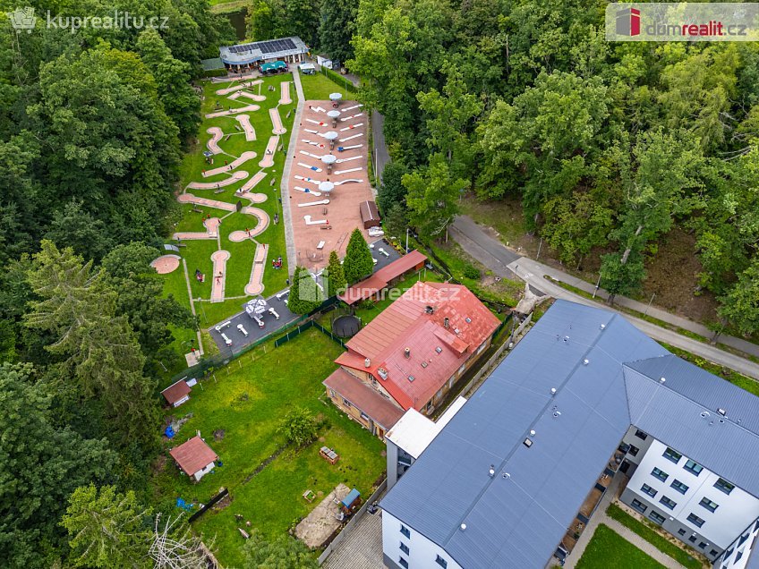 Prodej bytu 3+1 141 m^2 Břehnická, Cheb 