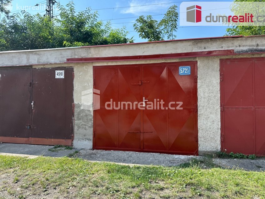 Pronájem  garáže 20 m^2 Žukovova, Ústí nad Labem 
