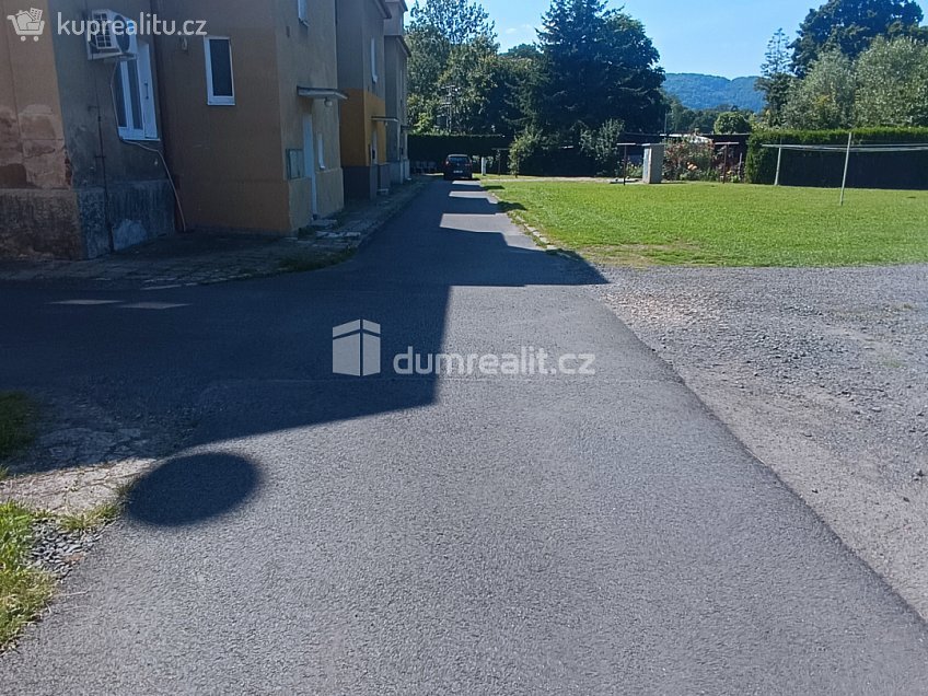 Pronájem bytu 1+kk 18 m^2 Nádražní, Benešov nad Ploučnicí 