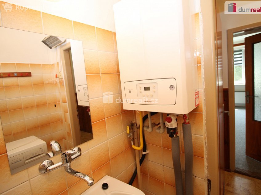 Prodej bytu 3+1 93 m^2 Dukelská, Mariánské Lázně 