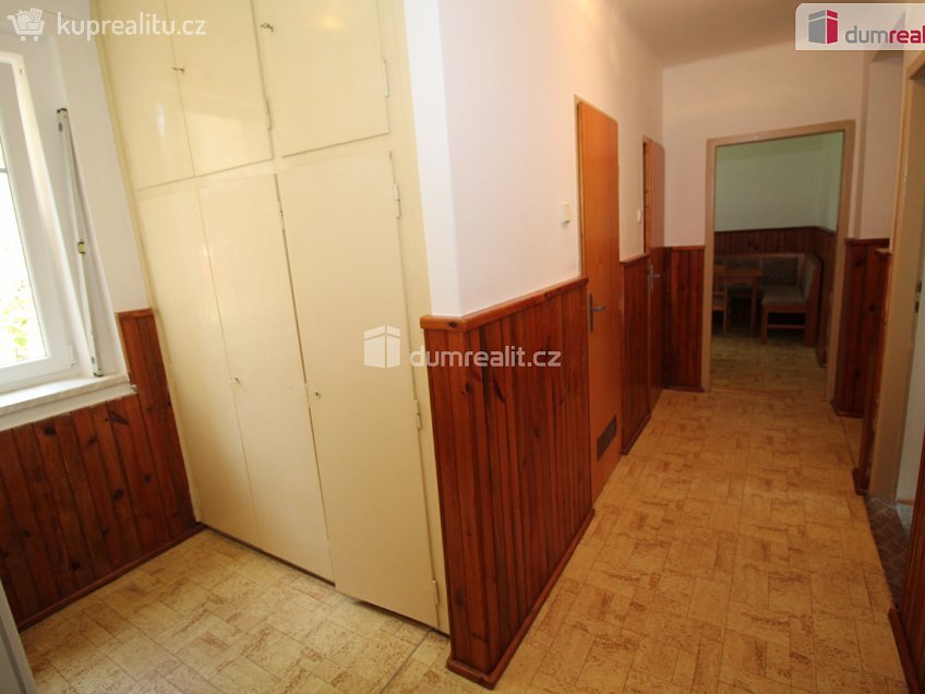 Prodej bytu 3+1 93 m^2 Dukelská, Mariánské Lázně 