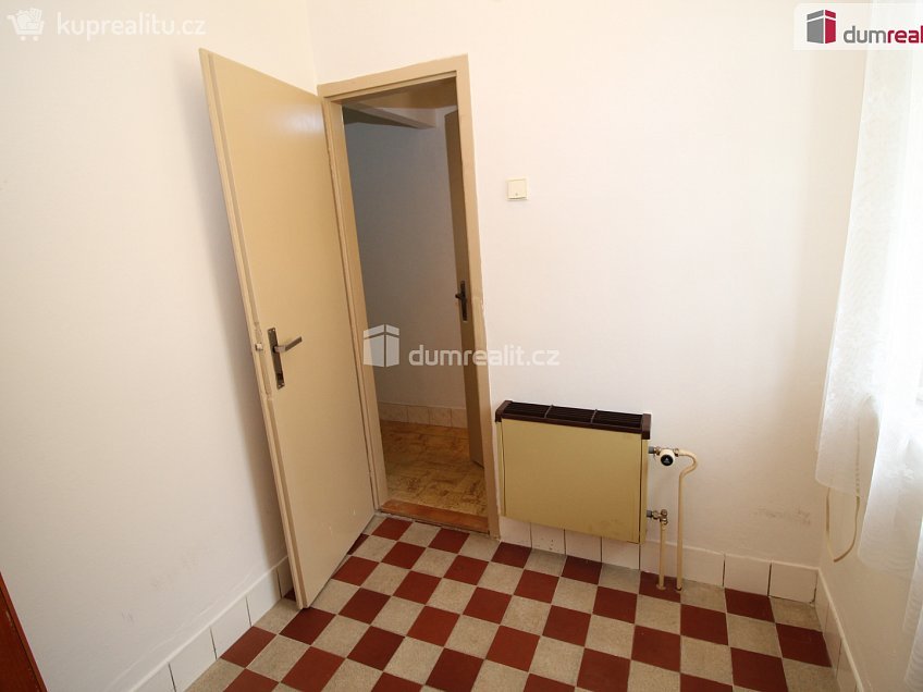 Prodej bytu 3+1 93 m^2 Dukelská, Mariánské Lázně 
