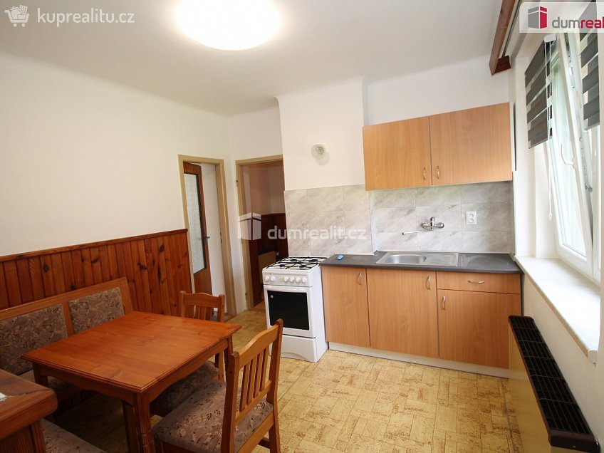 Prodej bytu 3+1 93 m^2 Dukelská, Mariánské Lázně 