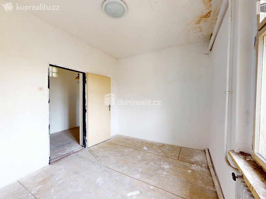 Prodej  rodinného domu 300 m^2 Žiželice, Žiželice 