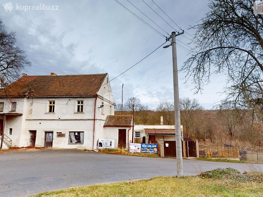 Prodej  rodinného domu 300 m^2 Žiželice, Žiželice 