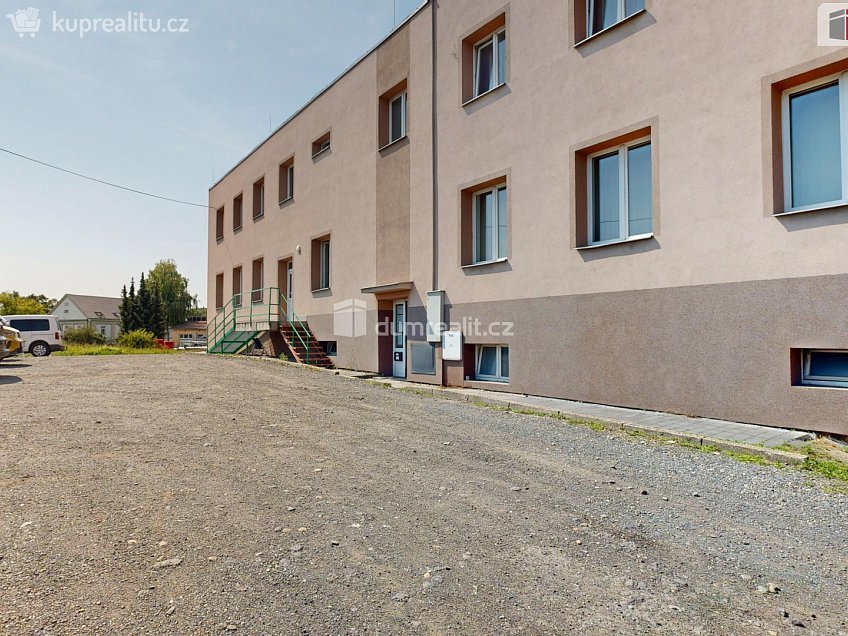 Pronájem  kanceláře 14 m^2 U Cukrovaru, Opava 