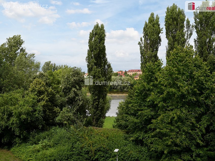 Prodej bytu 4+1 83 m^2 sídl. U Cukrovaru, Kralupy nad Vltavou 