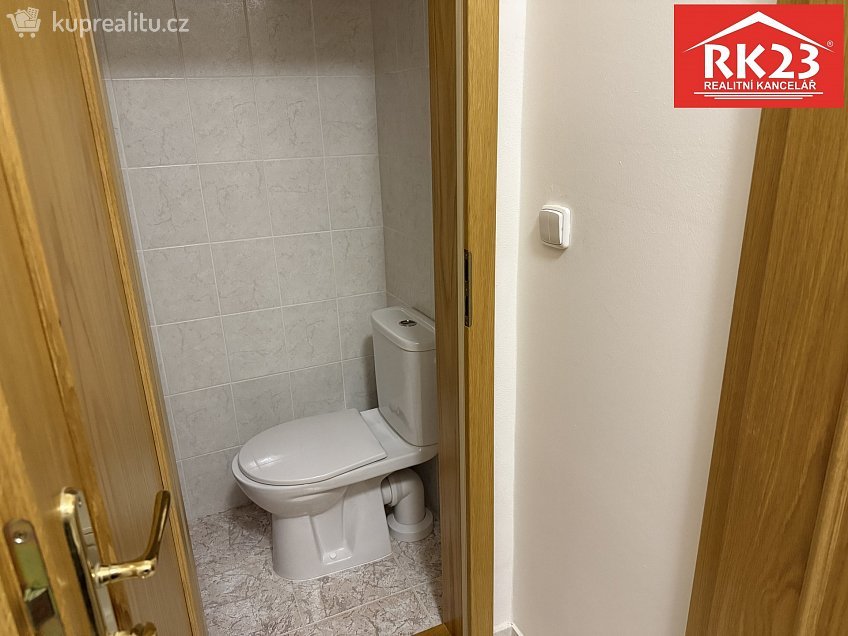 Pronájem bytu 1+kk 35 m^2 Třebízského 210, Mariánské Lázně 