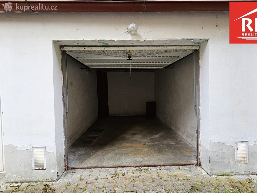 Pronájem bytu 1+kk 35 m^2 Třebízského 210, Mariánské Lázně 