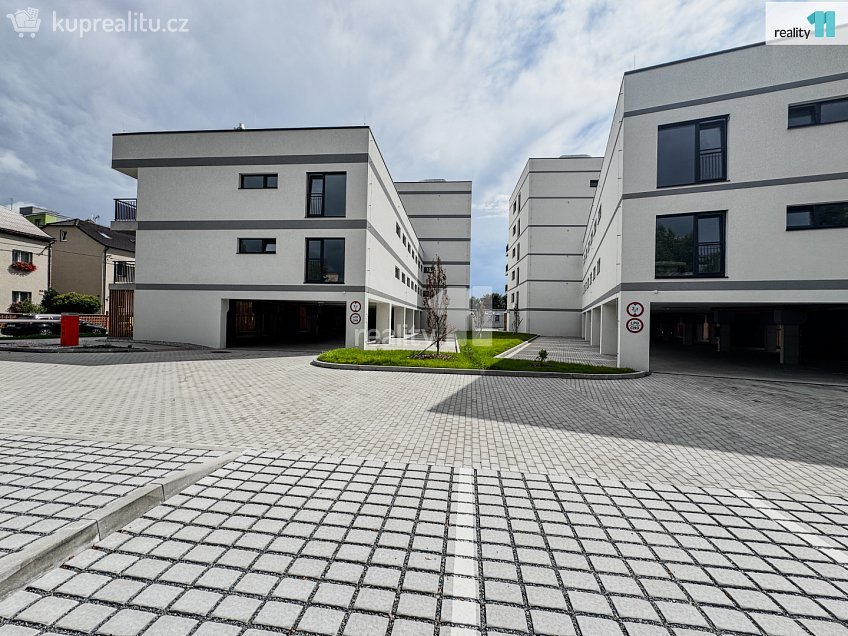 Pronájem bytu 1+kk 43 m^2 Pilařská, Plzeň 