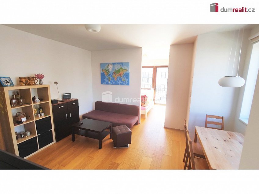 Pronájem bytu 2+kk 52 m^2 K Beranovu, Praha-Dolní Chabry 