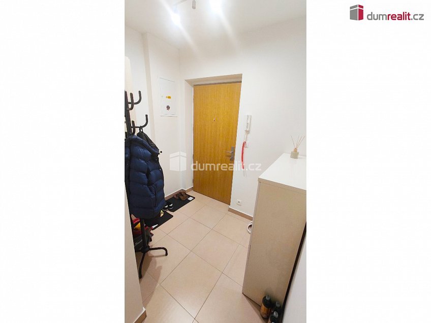 Pronájem bytu 2+kk 52 m^2 K Beranovu, Praha-Dolní Chabry 