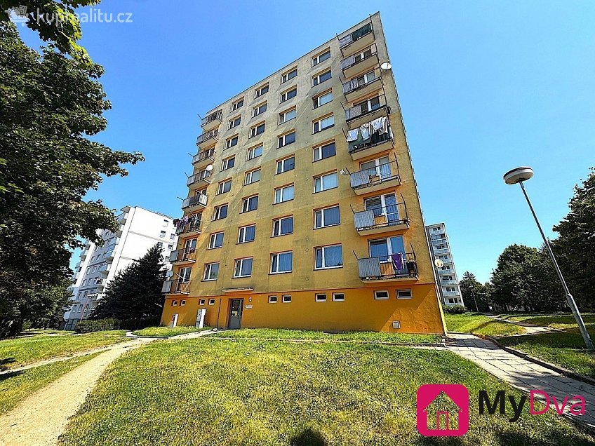 Pronájem bytu 3+kk 78 m^2 Bezděkov, Velké Meziříčí 