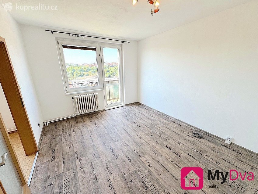 Pronájem bytu 3+kk 78 m^2 Bezděkov, Velké Meziříčí 