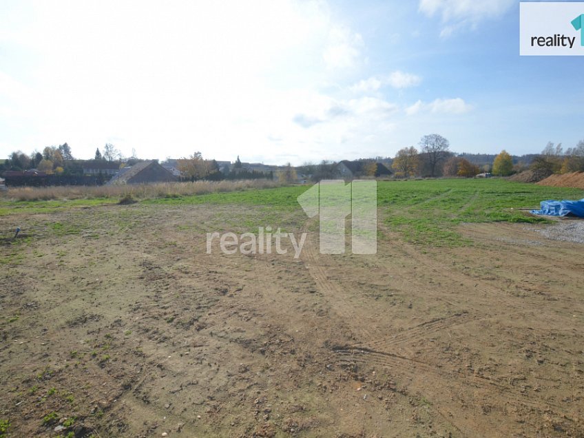 Prodej  stavebního pozemku 1777 m^2 Štoky, Štoky 