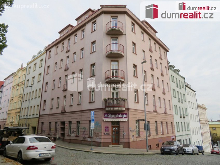 Pronájem bytu 3+1 84 m^2 Holandská, Praha 10 
