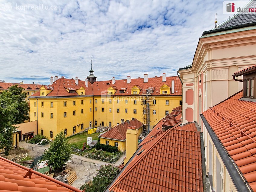 Pronájem  kanceláře 137 m^2 Národní, Praha 1 
