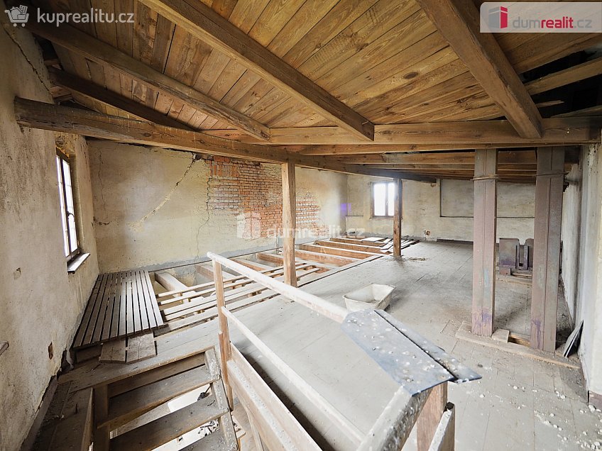 Prodej  stavebního pozemku 4412 m^2 Boleslavská, Mšeno 
