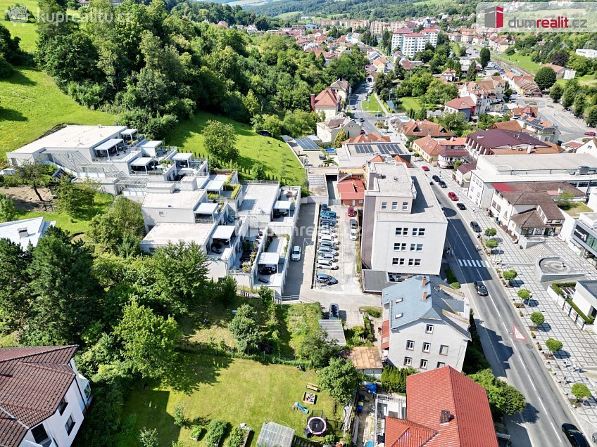 Prodej bytu 2+kk 66 m^2 Masarykova, Luhačovice 