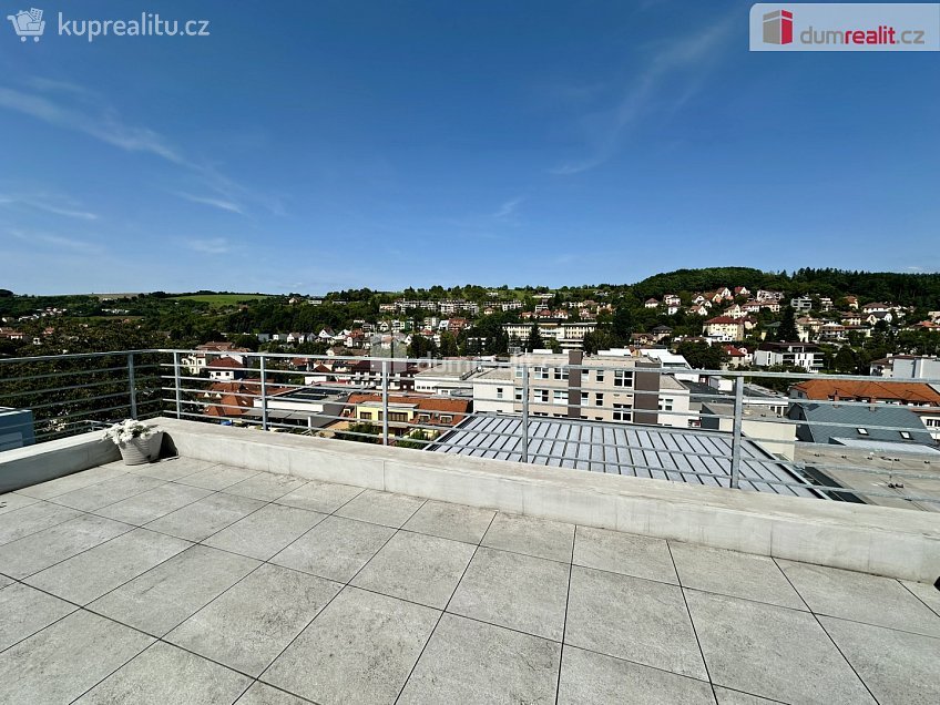 Prodej bytu 2+kk 66 m^2 Masarykova, Luhačovice 