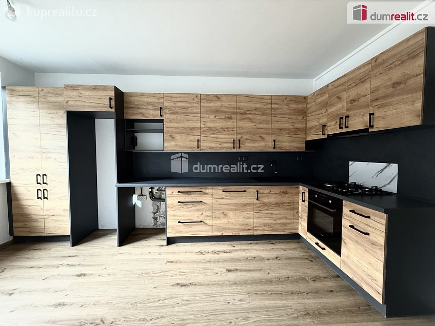 Prodej bytu 4+1 91 m^2 Na Kohoutě, Ústí nad Labem 