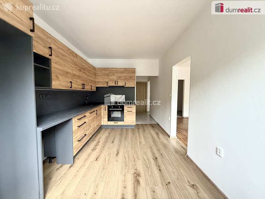 Prodej bytu 4+1 91 m^2 Na Kohoutě, Ústí nad Labem 