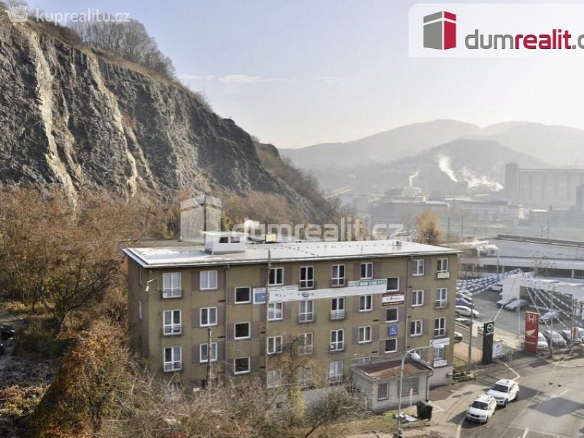 Pronájem bytu 1+kk 43 m^2 Důlce, Ústí nad Labem 