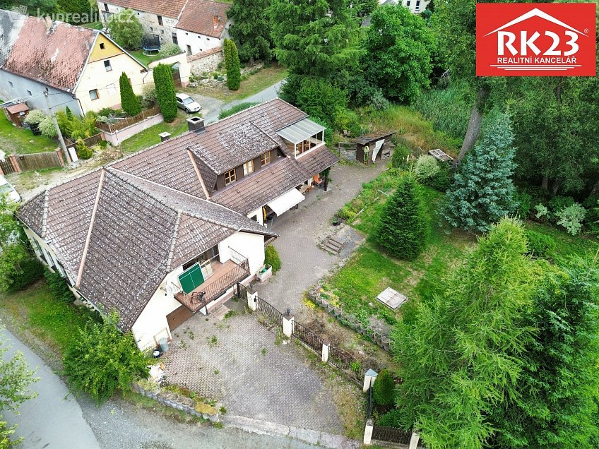 Prodej  rodinného domu 249 m^2 Bor 29, Bor 