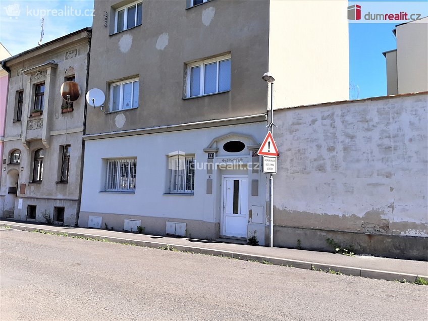 Pronájem bytu 3+kk 53 m^2 Mánesova, Ústí nad Labem 
