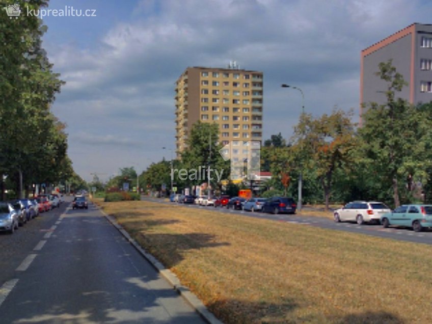 Pronájem bytu 1+kk 24 m^2 Počernická, Praha 10 