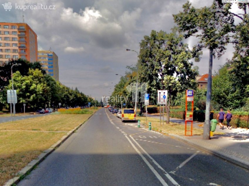 Pronájem bytu 1+kk 24 m^2 Počernická, Praha 10 