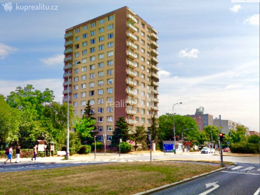 Pronájem bytu 1+kk 24 m^2 Počernická, Praha 10 