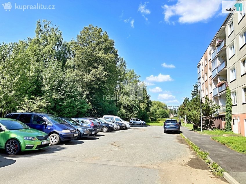 Prodej bytu 3+1 80 m^2 Na Tržišti, Staňkov 